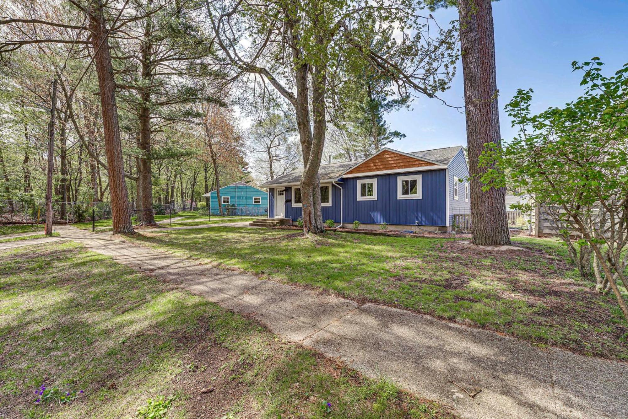 Walk To Beach Lake Michigan Getaway! Muskegon Exterior foto